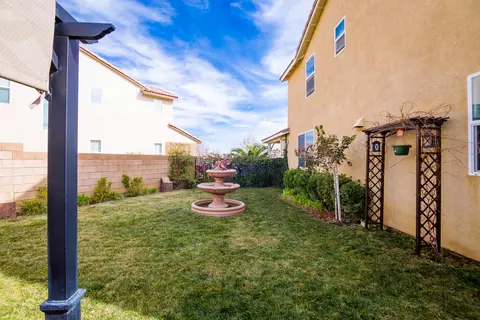 44441 Byron, Lancaster, CA 93535 photo 60