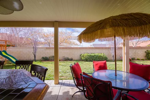 44441 Byron, Lancaster, CA 93535 photo 52