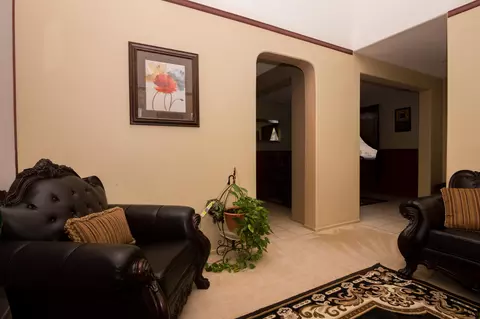 44441 Byron, Lancaster, CA 93535 photo 6