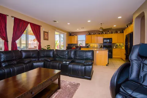 44441 Byron, Lancaster, CA 93535 photo 10