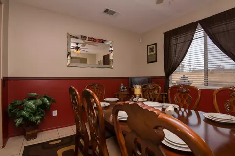 44441 Byron, Lancaster, CA 93535 photo 16