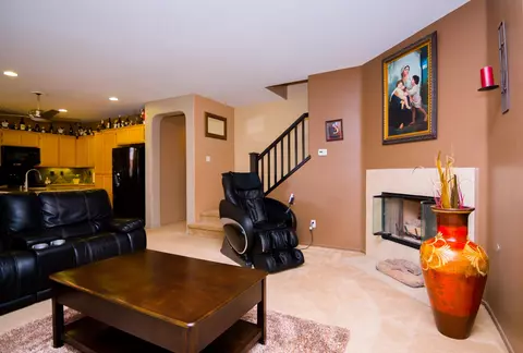 44441 Byron, Lancaster, CA 93535 photo 12
