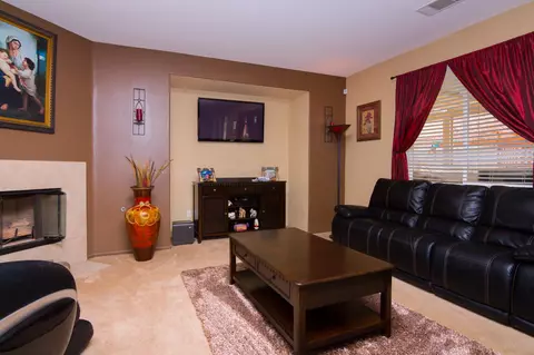 44441 Byron, Lancaster, CA 93535 photo 9