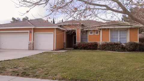 43243 Durango Ln, Lancaster, CA 93536 photo 1