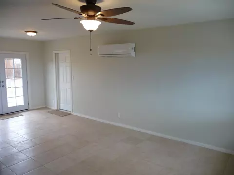 21591 San Gabriel Dr, Tehachapi, CA 93561 photo 11