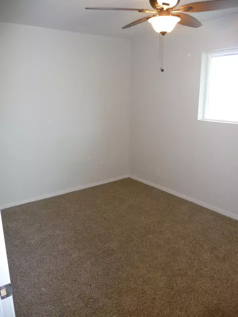 21591 San Gabriel Dr, Tehachapi, CA 93561 photo 5