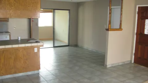 21240 Woodford Tehachapi Rd, Tehachapi, CA 93561 photo 2
