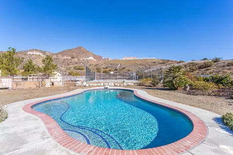 34492 Desert Rd, Acton, CA 93510 photo 2