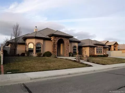 403 Jasmine Ct, Tehachapi, CA 93561 photo 3