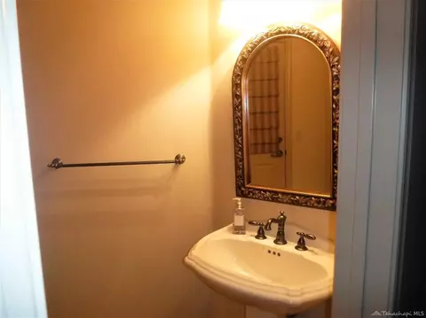 403 Jasmine Ct, Tehachapi, CA 93561 photo 24
