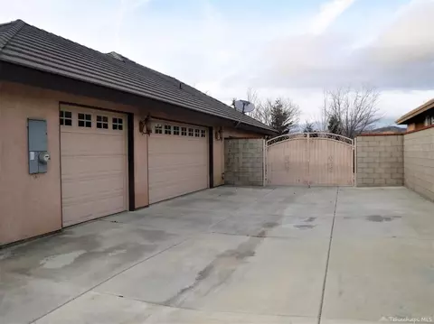 403 Jasmine Ct, Tehachapi, CA 93561 photo 29