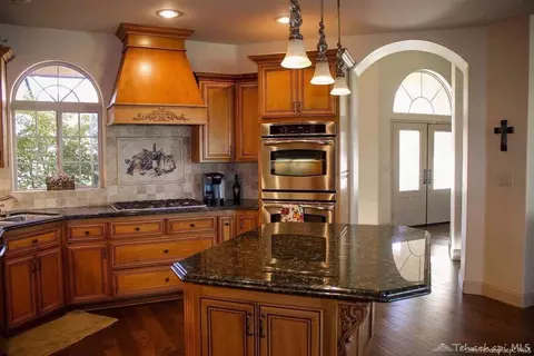 403 Jasmine Ct, Tehachapi, CA 93561 photo 5