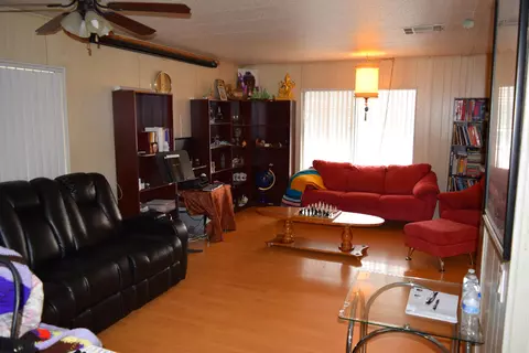 43850 20th Street St E #14, Lancaster, CA 93535 photo 4