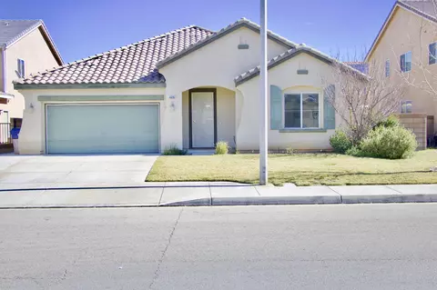 44262 Sunmist, Lancaster, CA 93535 photo 1