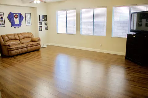 44262 Sunmist, Lancaster, CA 93535 photo 7