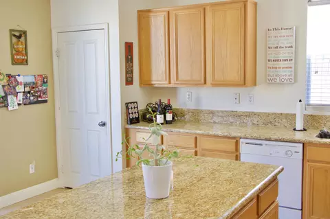 44262 Sunmist, Lancaster, CA 93535 photo 15