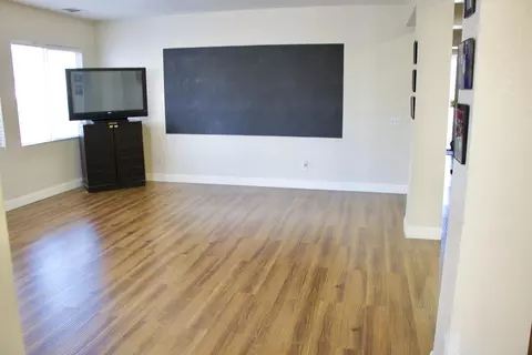 44262 Sunmist, Lancaster, CA 93535 photo 8