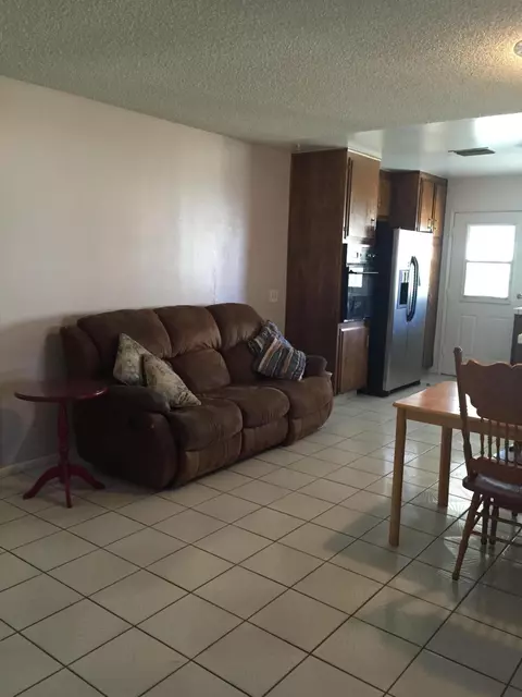 45064 Kingtree Ave, Lancaster, CA 93534 photo 10