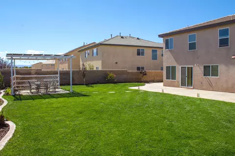 45664 Timothy Ct, Lancaster, CA 93535 photo 5