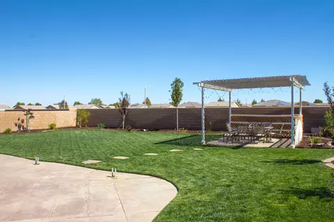 45664 Timothy Ct, Lancaster, CA 93535 photo 7