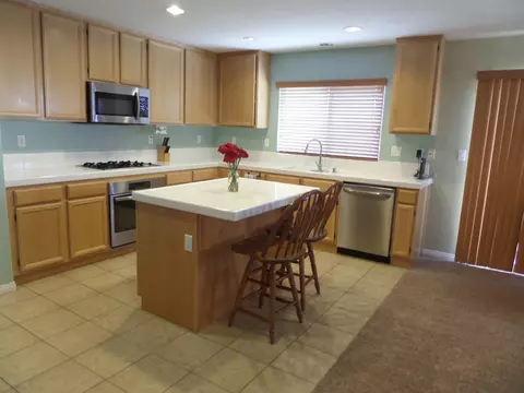 45664 Timothy Ct, Lancaster, CA 93535 photo 8