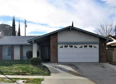 37317 51st St E, Palmdale, CA 93552 photo 1