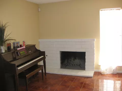 37317 51st St E, Palmdale, CA 93552 photo 8