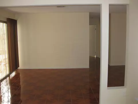 37317 51st St E, Palmdale, CA 93552 photo 7