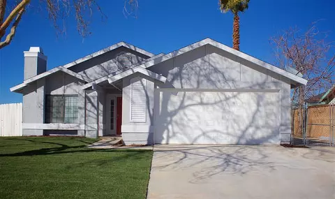 841 Jackman St E, Lancaster, CA 93535 photo 1
