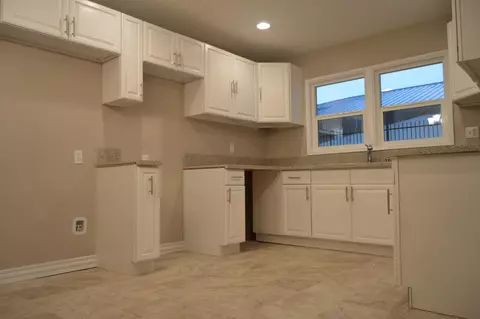 44315 Beech Ave, Lancaster, CA 93534 photo 10