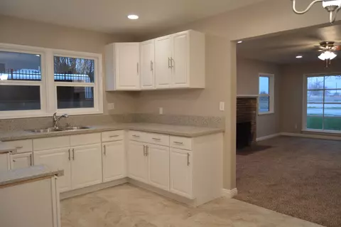 44315 Beech Ave, Lancaster, CA 93534 photo 6