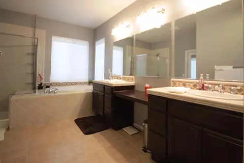 7057 Lyric Ave, Lancaster, CA 93536 photo 11