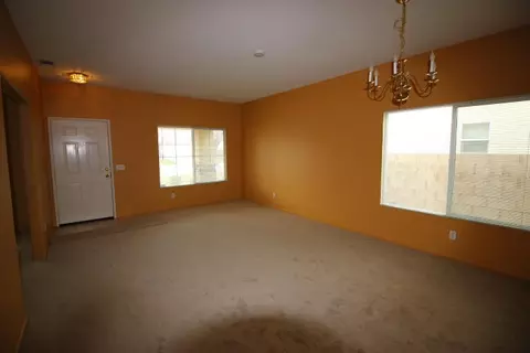 2043 Minter Way, Lancaster, CA 93536 photo 4