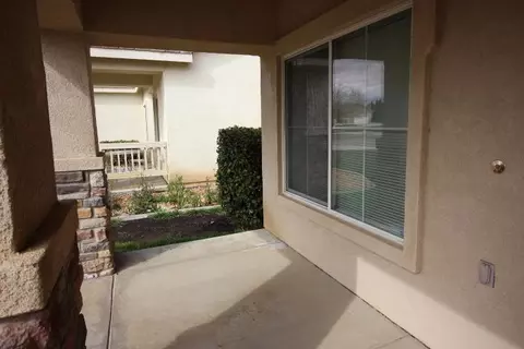 2043 Minter Way, Lancaster, CA 93536 photo 3