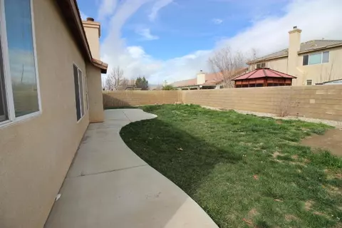 2043 Minter Way, Lancaster, CA 93536 photo 28