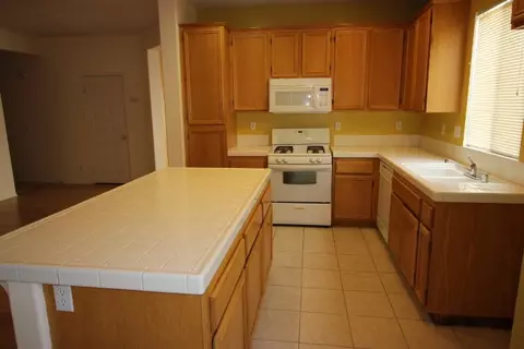 2043 Minter Way, Lancaster, CA 93536 photo 15