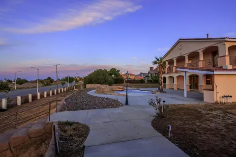547 Heritage, Palmdale, CA 93550 photo 12