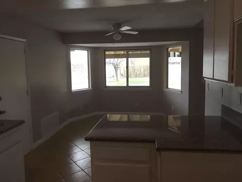 40722 169th St E, Lancaster, CA 93535 photo 14
