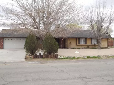 40722 169th St E, Lancaster, CA 93535 photo 1
