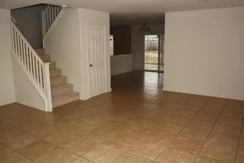 45604 17th St W, Lancaster, CA 93534 photo 3