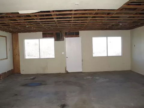 11576 Montara Rd, Phelan, CA 92371 photo 7
