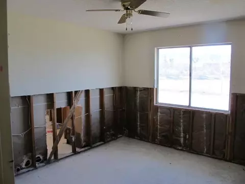 11576 Montara Rd, Phelan, CA 92371 photo 17