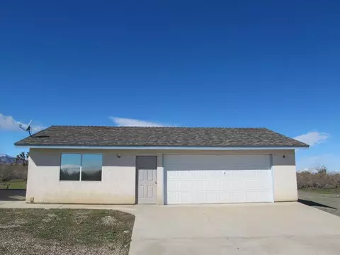 11576 Montara Rd, Phelan, CA 92371 photo 6