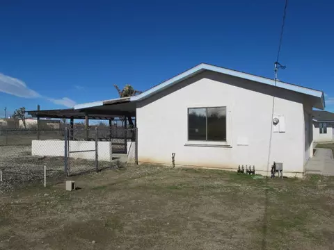 11576 Montara Rd, Phelan, CA 92371 photo 2