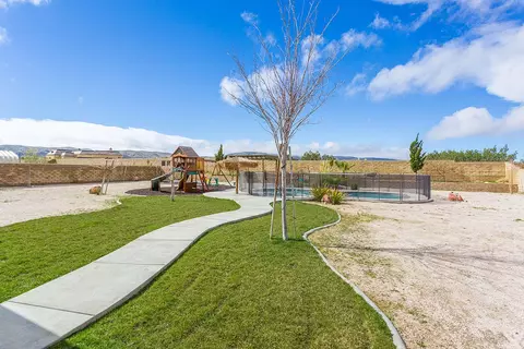 41463 Alexo Dr, Lancaster, CA 93536 photo 4