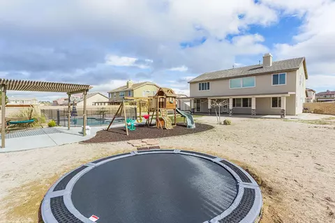 41463 Alexo Dr, Lancaster, CA 93536 photo 5