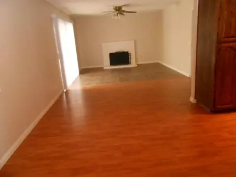 44525 Tabler St, Lancaster, CA 93535 photo 5