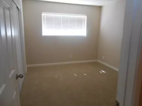 44525 Tabler St, Lancaster, CA 93535 photo 6
