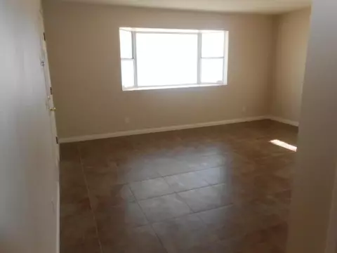 44525 Tabler St, Lancaster, CA 93535 photo 8