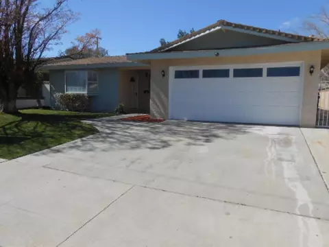44525 Tabler St, Lancaster, CA 93535 photo 1